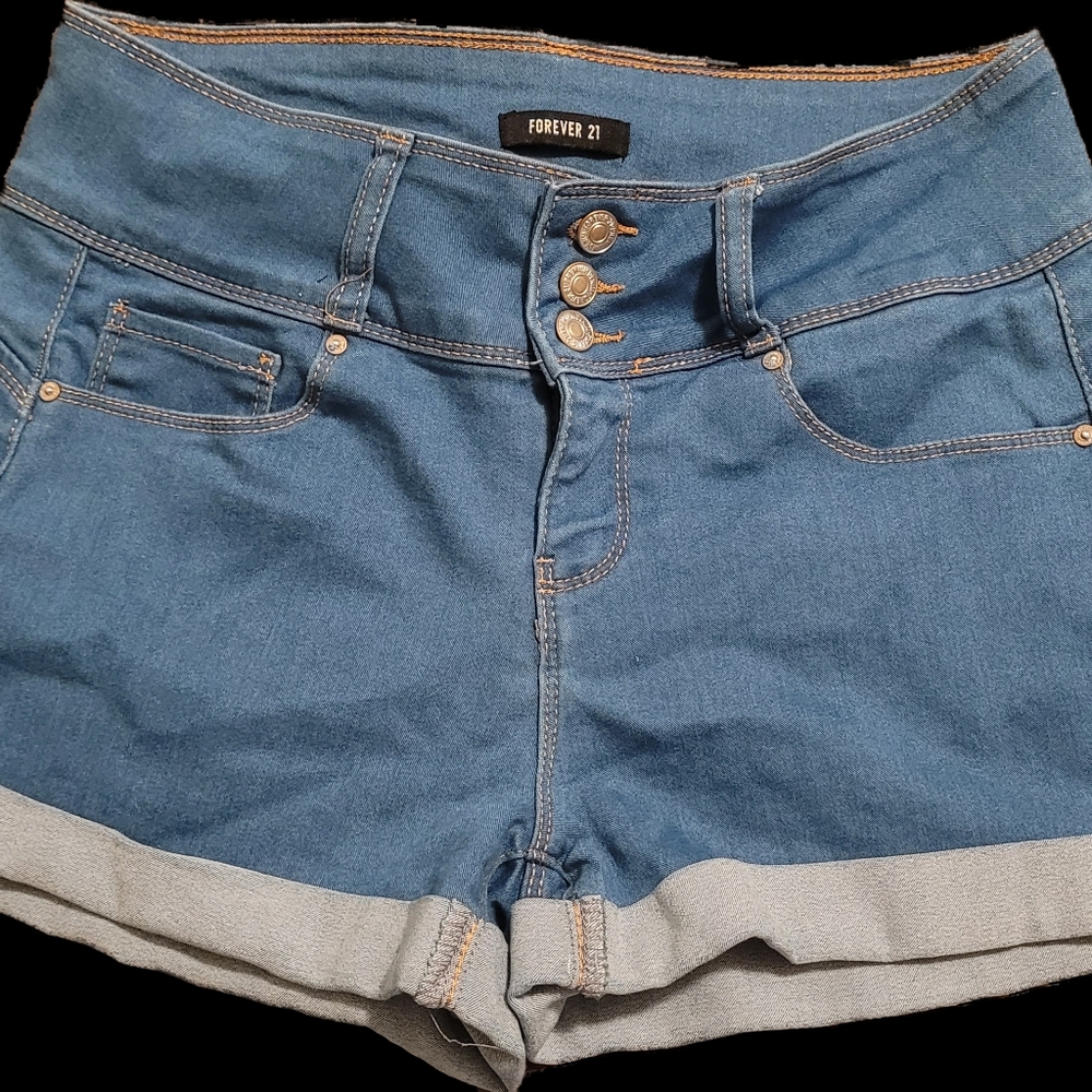 Forever 21 strechy blue jean shorts